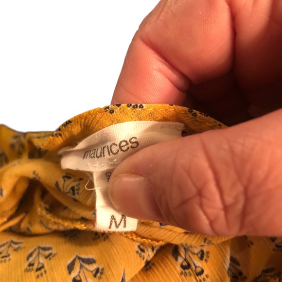 Maurices Yellow & Brown Print Blouse size Medium - Picture 2 of 7